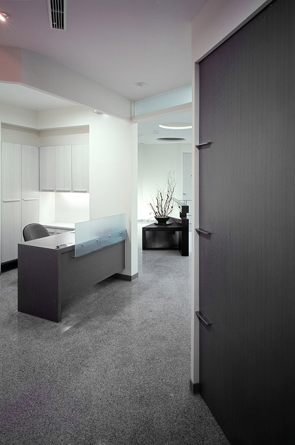 正嘉投資事務所辦公裝修設計實景圖