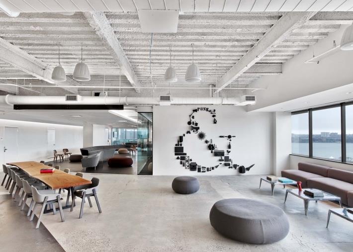 上海辦公室設計科技感必備哪些裝備?