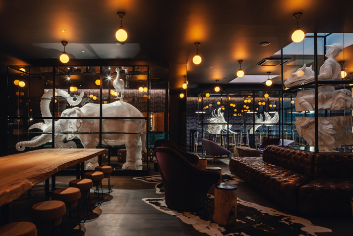 高大上的上海辦公室裝修適合你的企業(yè)么?