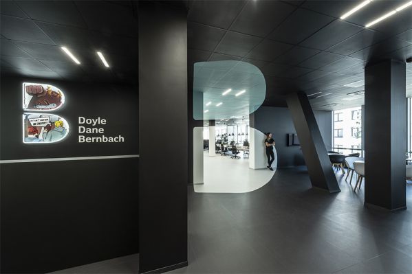 辦公室設計時怎樣保證空間隔音效果